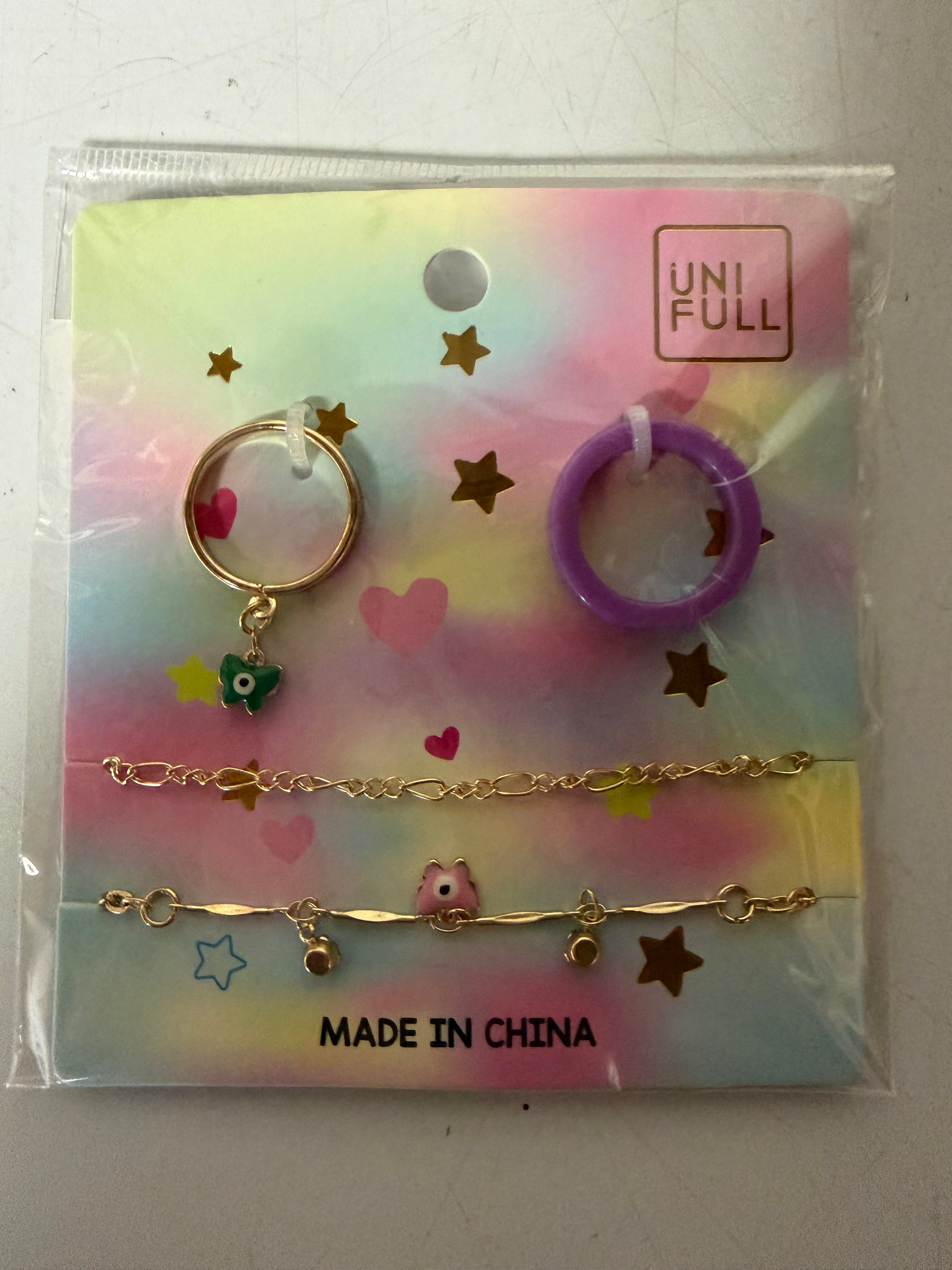 UNI FULL Kids 4-Piece Jewelry Set – Rings & Gold-Tone Bracelets